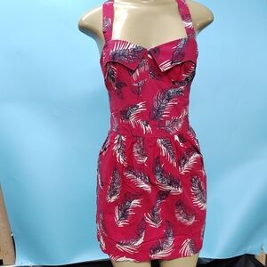 Chic Pink Feather Print Mini Dress